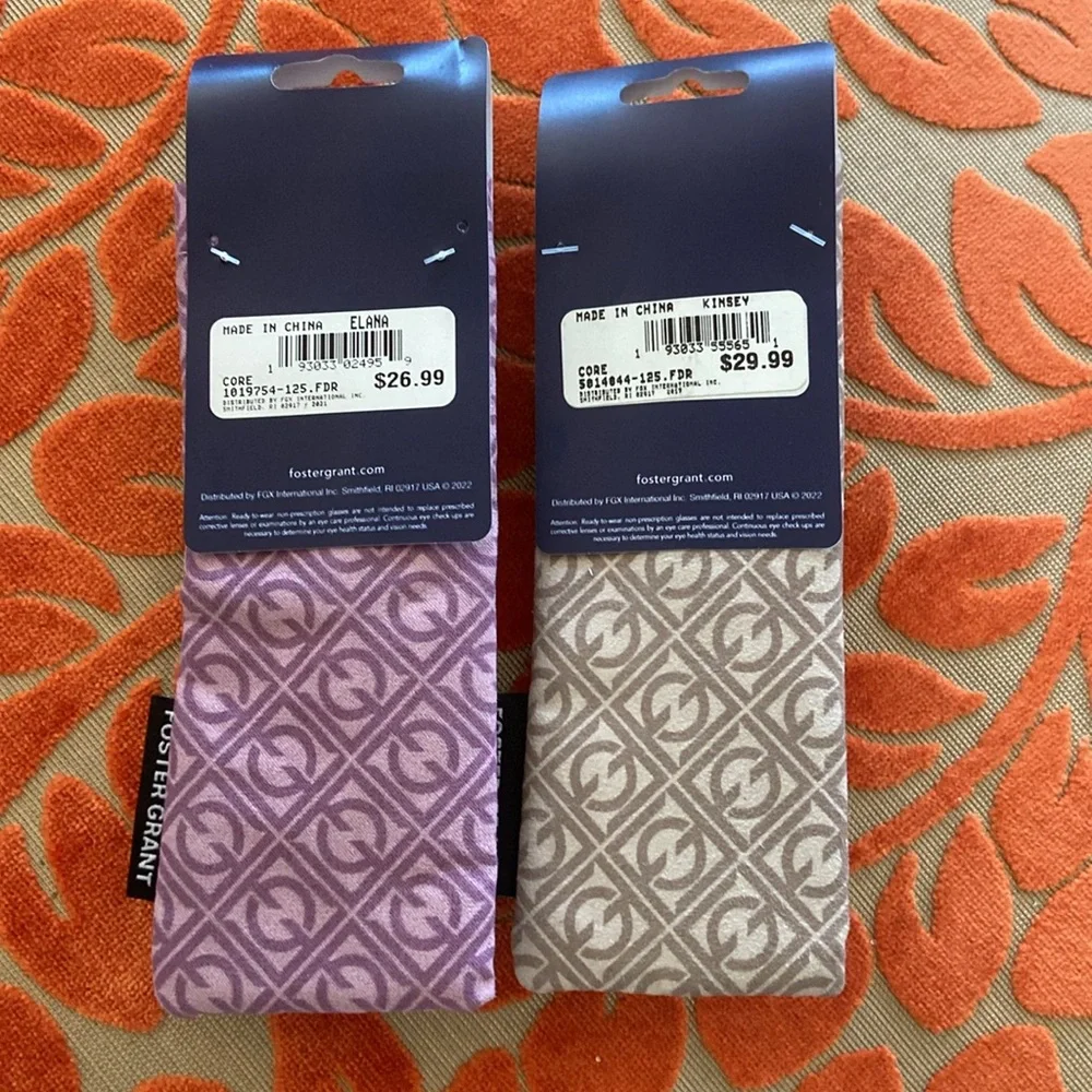 FOSTER GRANT READING GLASSES WITH SLIP CASE +1.25 Two pairs